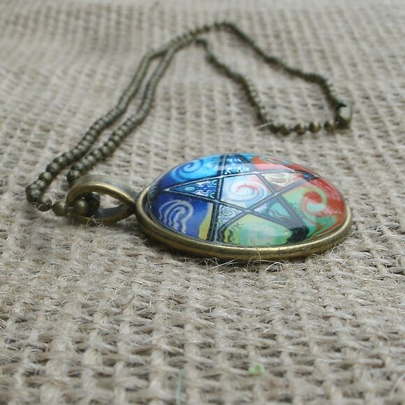 Pentacle Glass Cabochon Pendant Necklace - Picture 5 of 11